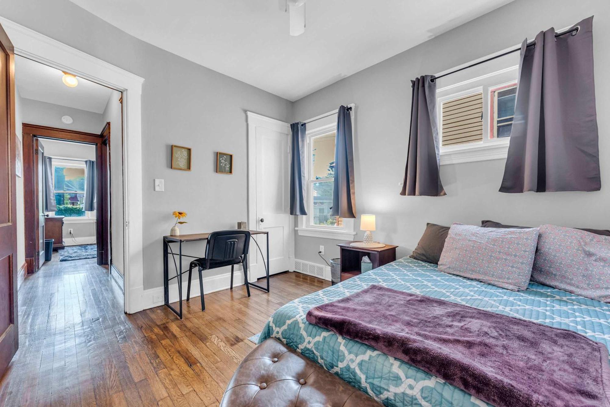 Beautifully Remodeled Duplex Apt In West Blvd Cleveland Eksteriør bilde
